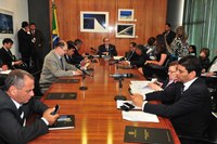 Mesa Diretora revoga uso de passagens da cota parlamentar por cônjuges de deputados