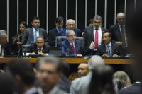 Plenário aprova prorrogação da atual política do salário mínimo