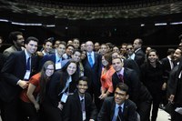 Presidente da Câmara se reúne com estudantes universitários