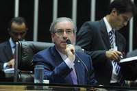Plenário aprova convocação do ministro Cid Gomes para explicar declaração sobre parlamentares