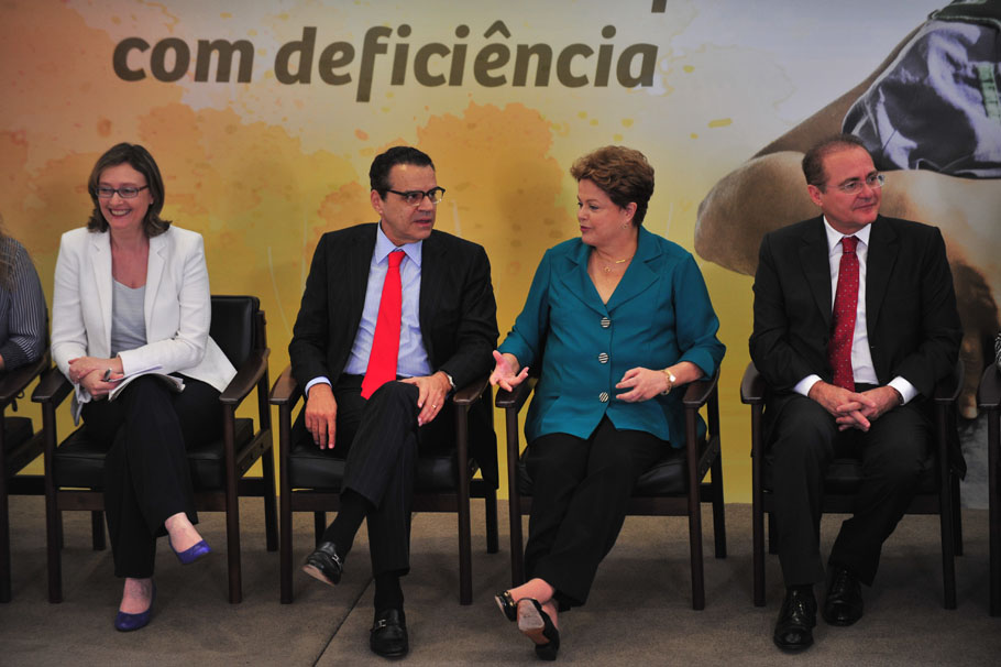 Aposentadoria especial assegura direito de pessoas com deficiência, diz Alves