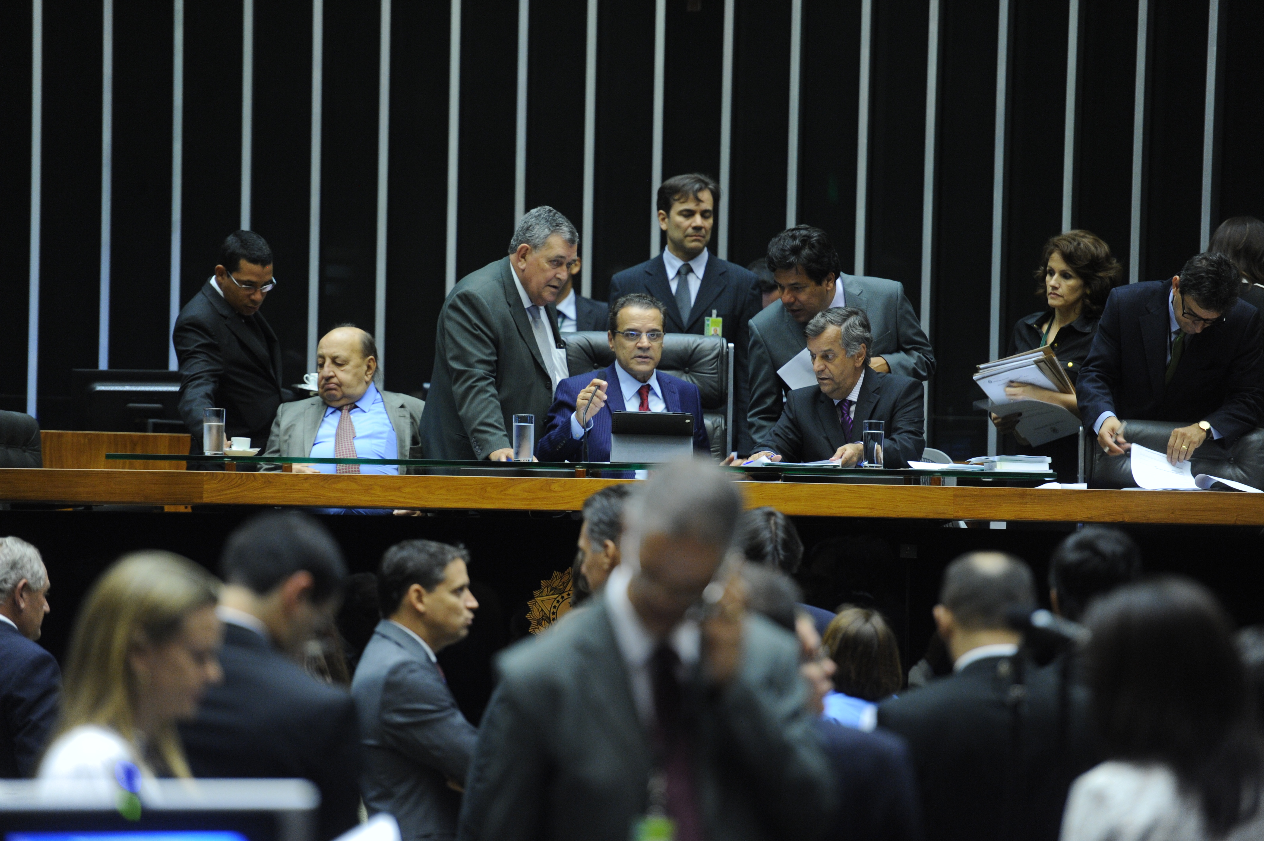 Câmara aprova PEC do Comércio Eletrônico em 1º turno