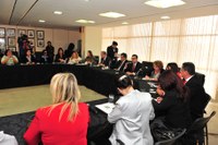 Câmara e Senado cobram agilidade para punição no caso de mulher torturada pelo ex-marido em Goiânia