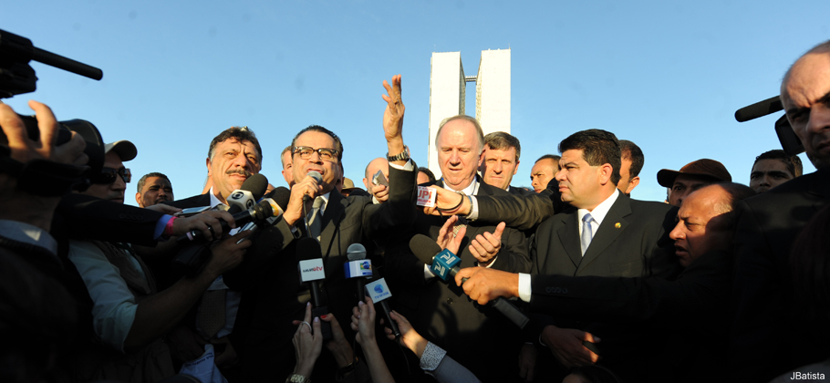 Câmara instala comissão da PEC que aumenta repasses do FPM