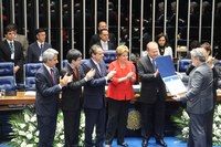 Devolução simbólica do mandato de Goulart corrige erro histórico, diz Alves