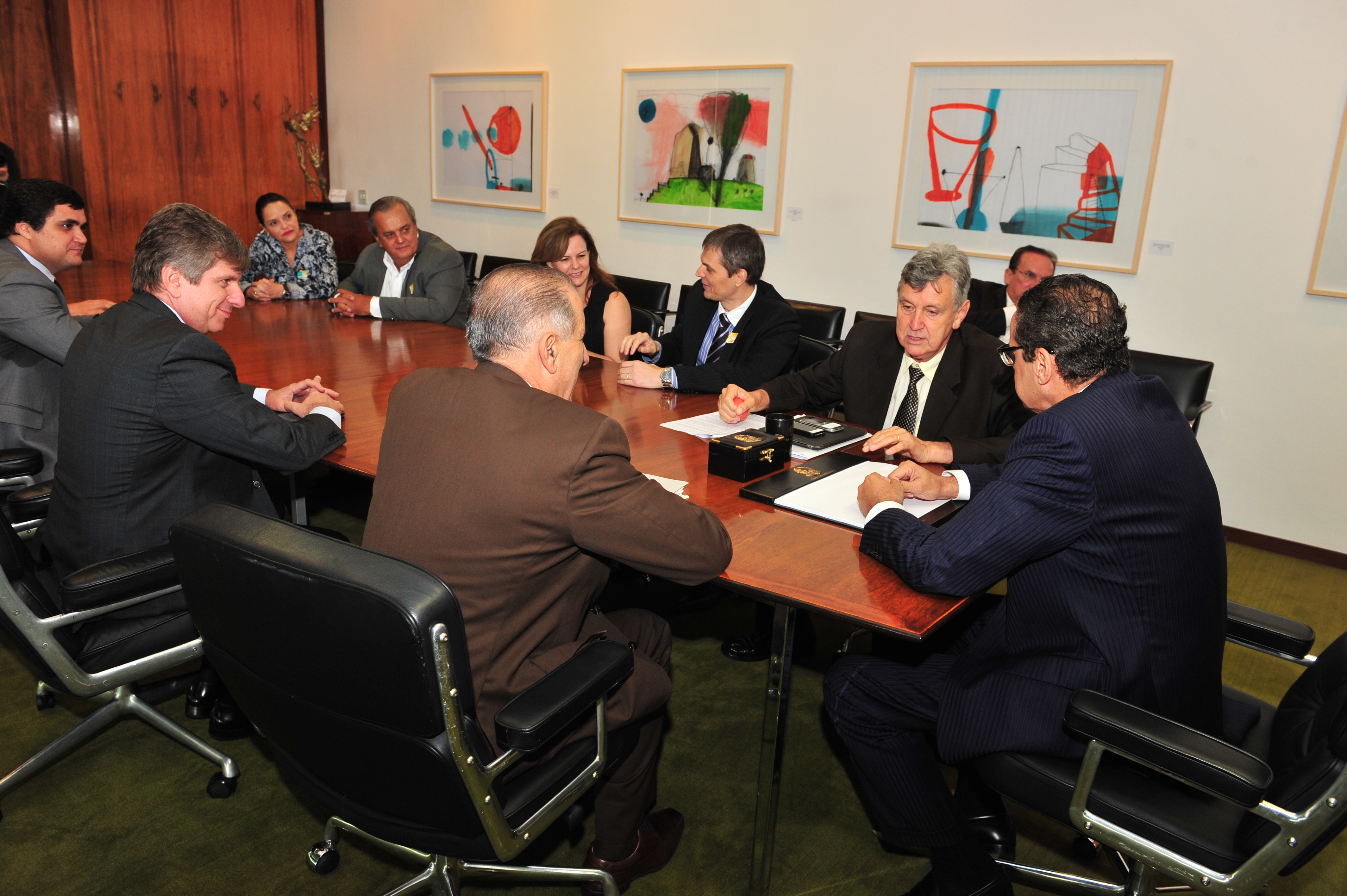 Henrique Alves anuncia inclusão de projeto sobre rotulagem de transgênicos na pauta desta semana