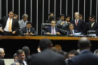 Henrique Alves destaca votação de 18 propostas nesta semana