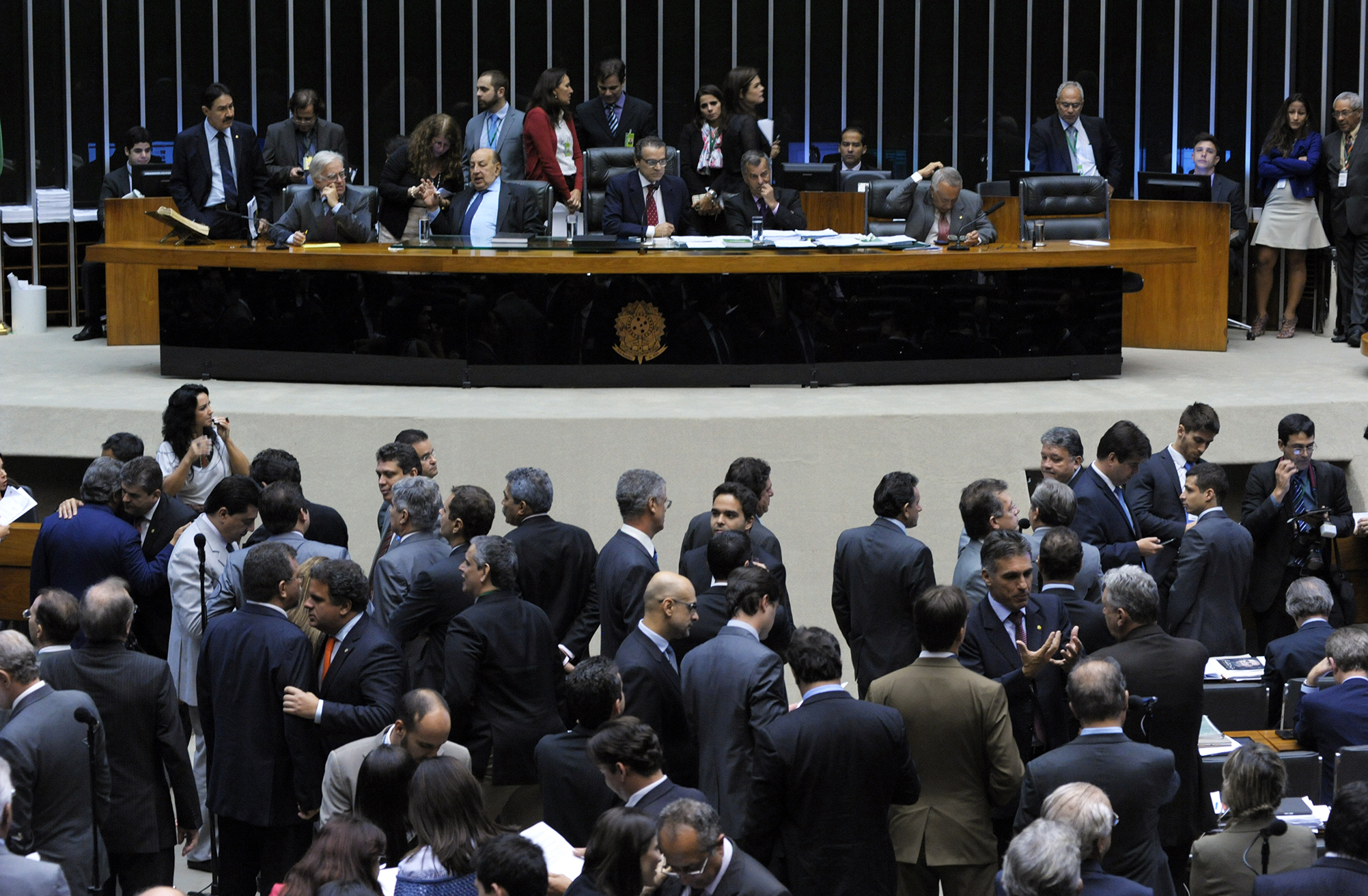 Henrique Alves diz que mudanças aprovadas pela Câmara no Supersimples vão estimular microempresas