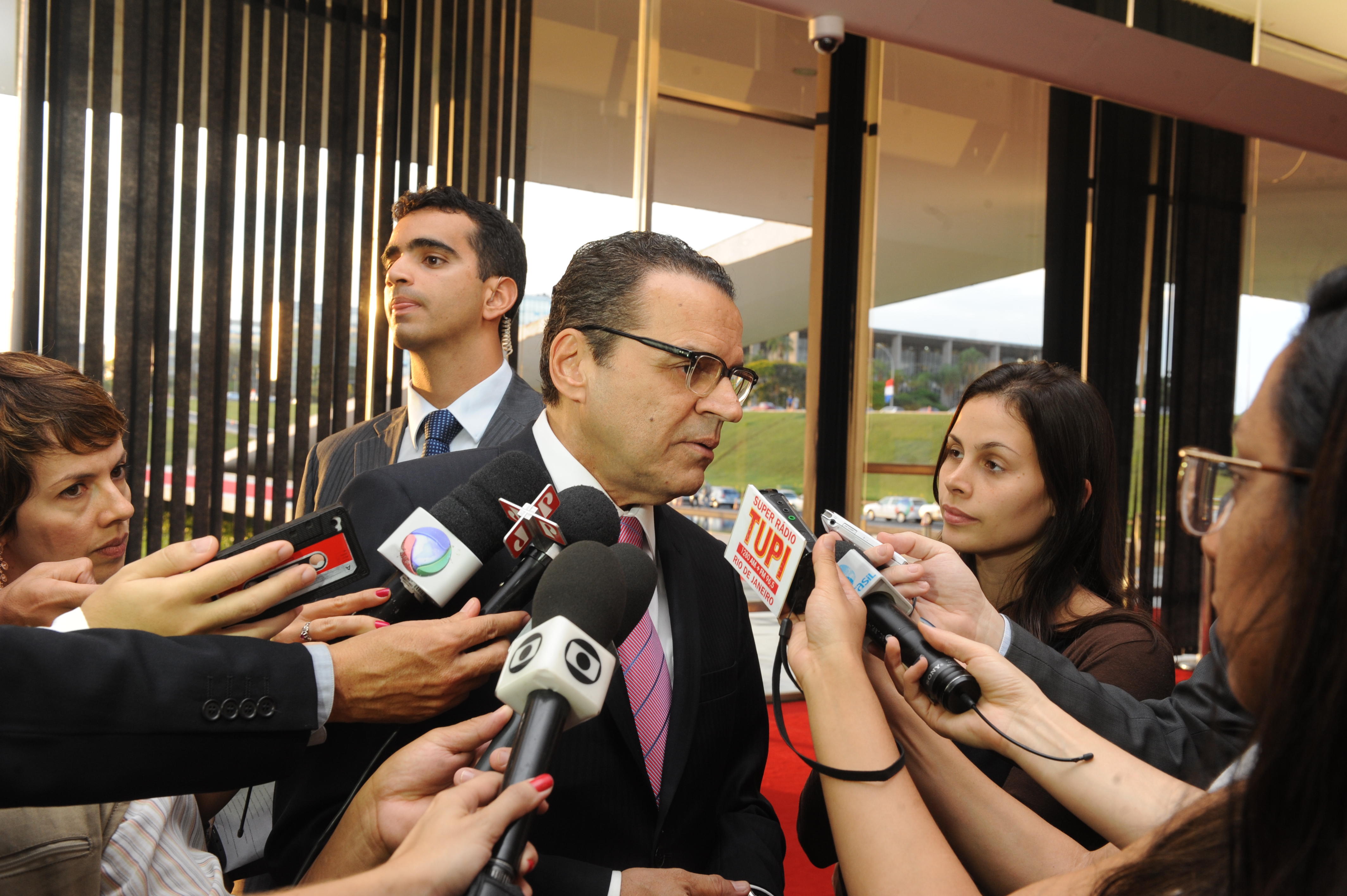 Henrique Alves quer colocar minirreforma eleitoral em votação nesta terça