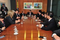 Henrique Alves vai negociar inclusão de PEC sobre autonomia da AGU na pauta do Plenário