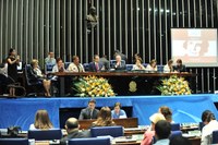 Henrique Eduardo Alves destaca pioneirismo da mulher potiguar na política