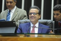 Presidente busca consenso e marca para terça votação do Orçamento impositivo