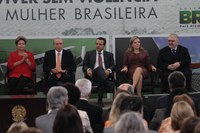 Presidente da Câmara apoia combate à violência contra mulher