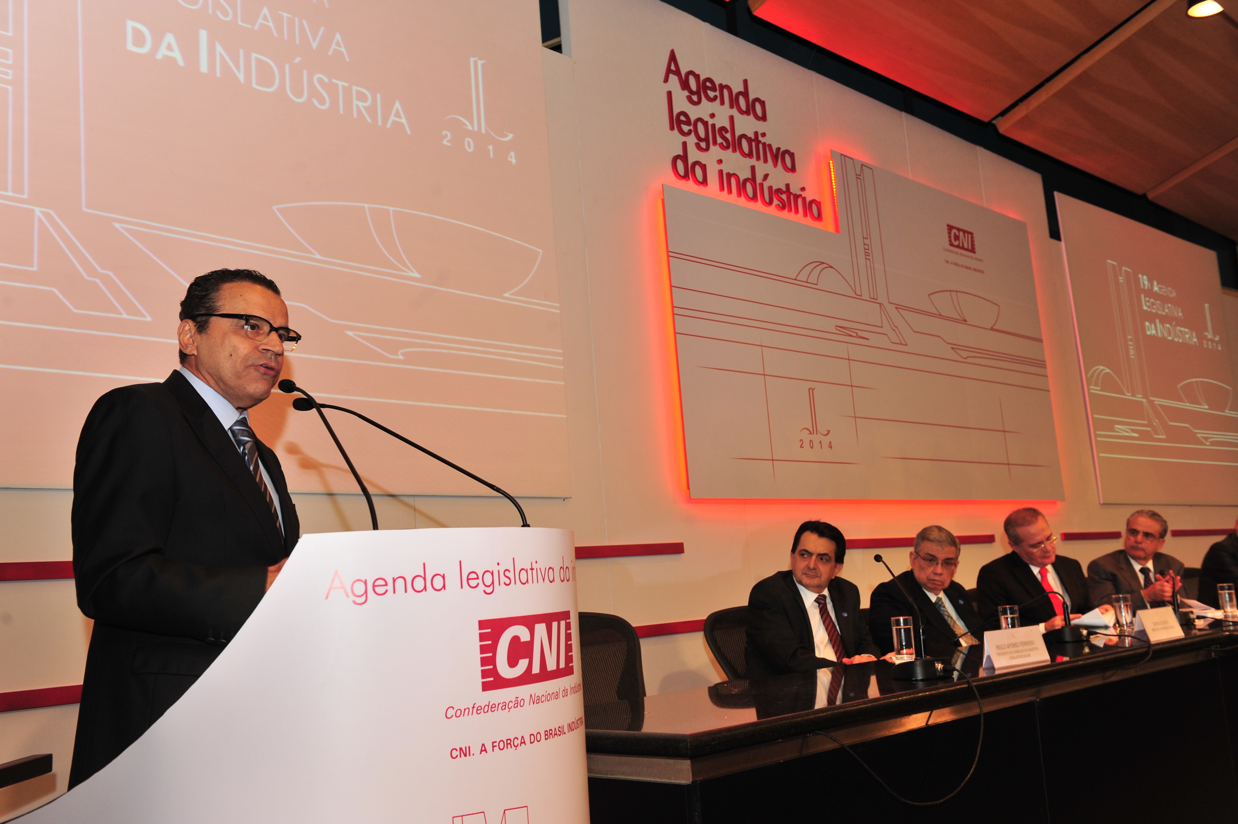 Presidente da Câmara participa de lançamento da Agenda Legislativa da Indústria