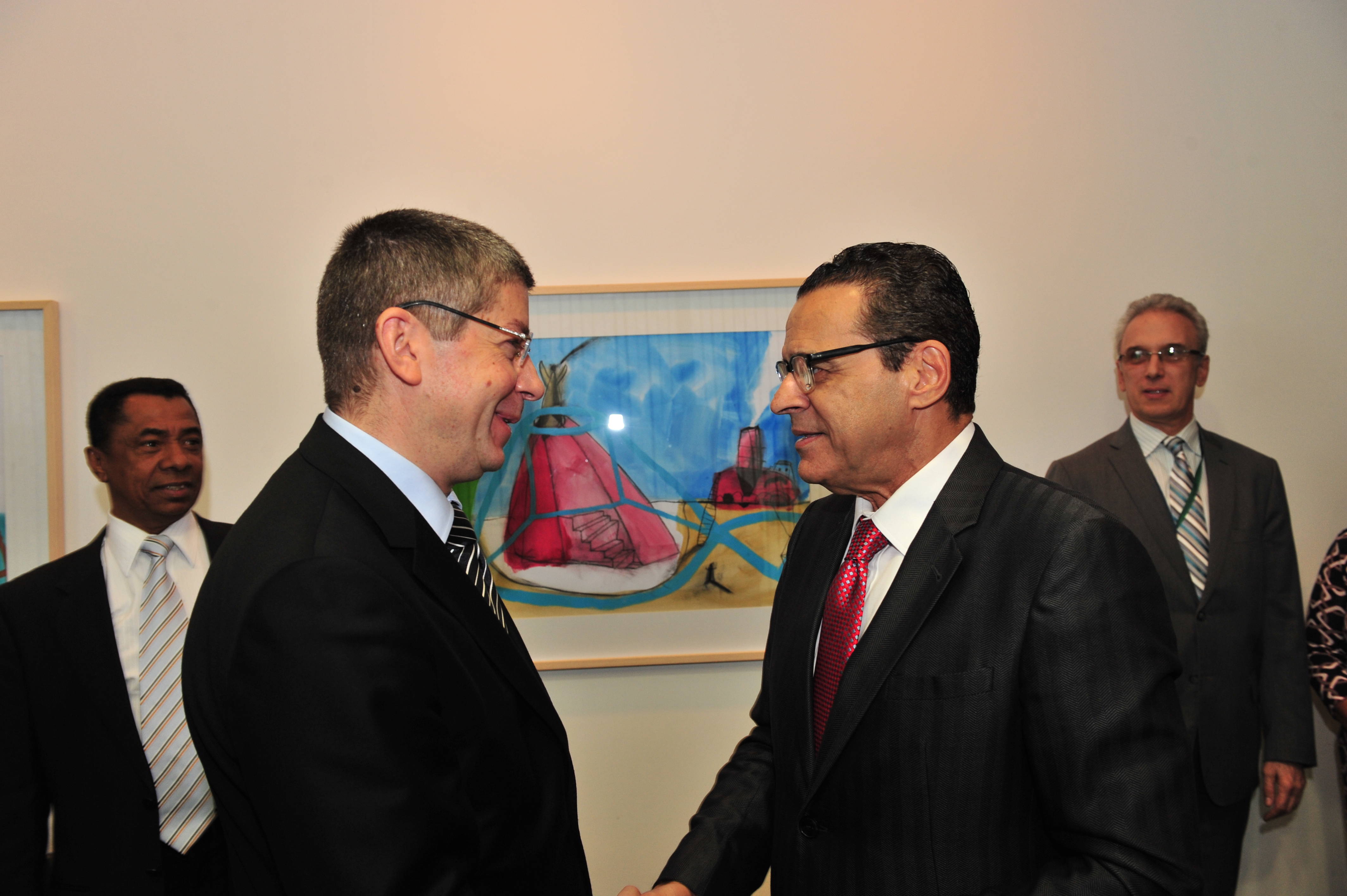 Presidente da Câmara recebe embaixador da Ucrânia no Brasil