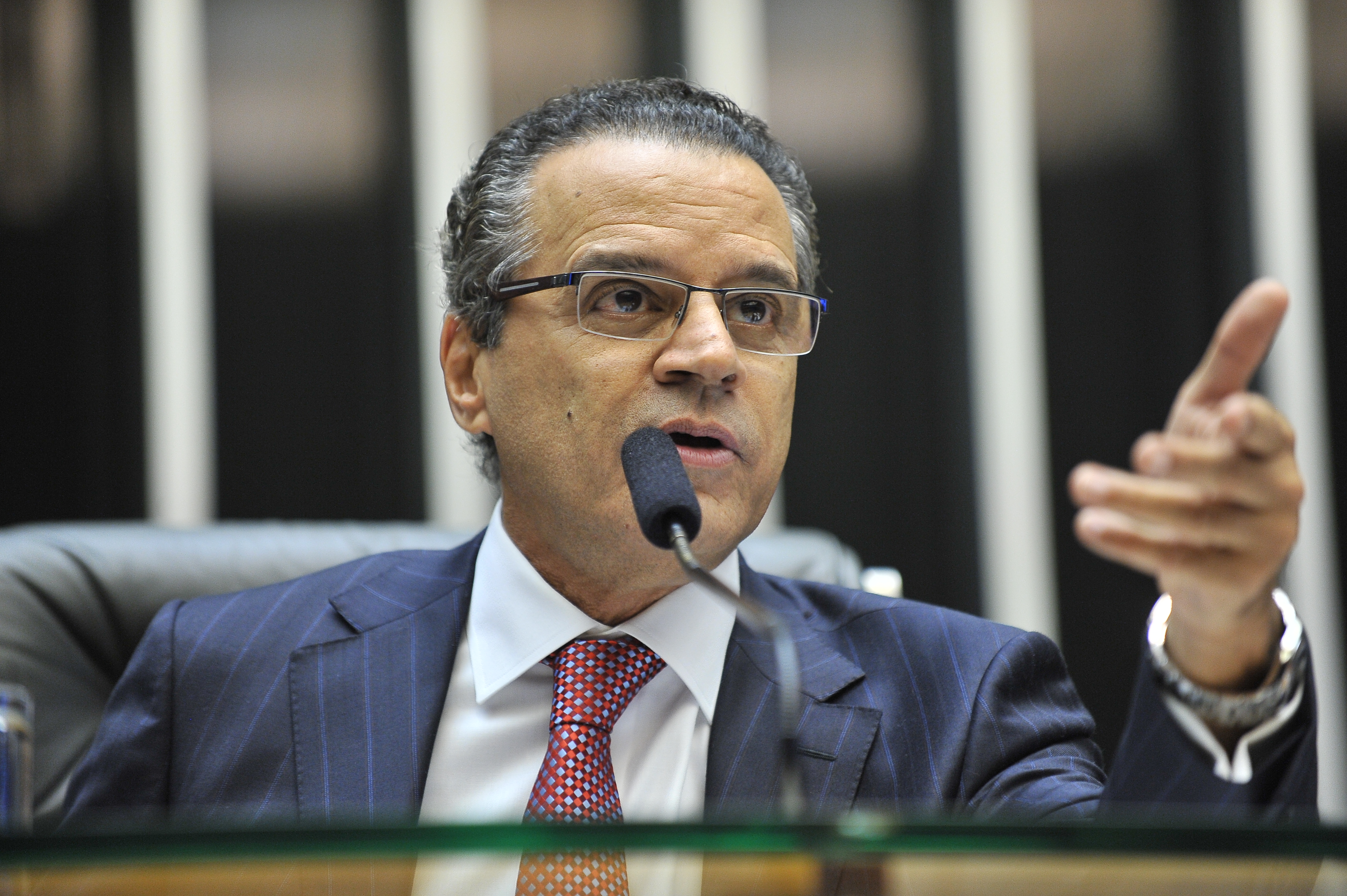 Presidente diz que votação resgata dignidade do Parlamento