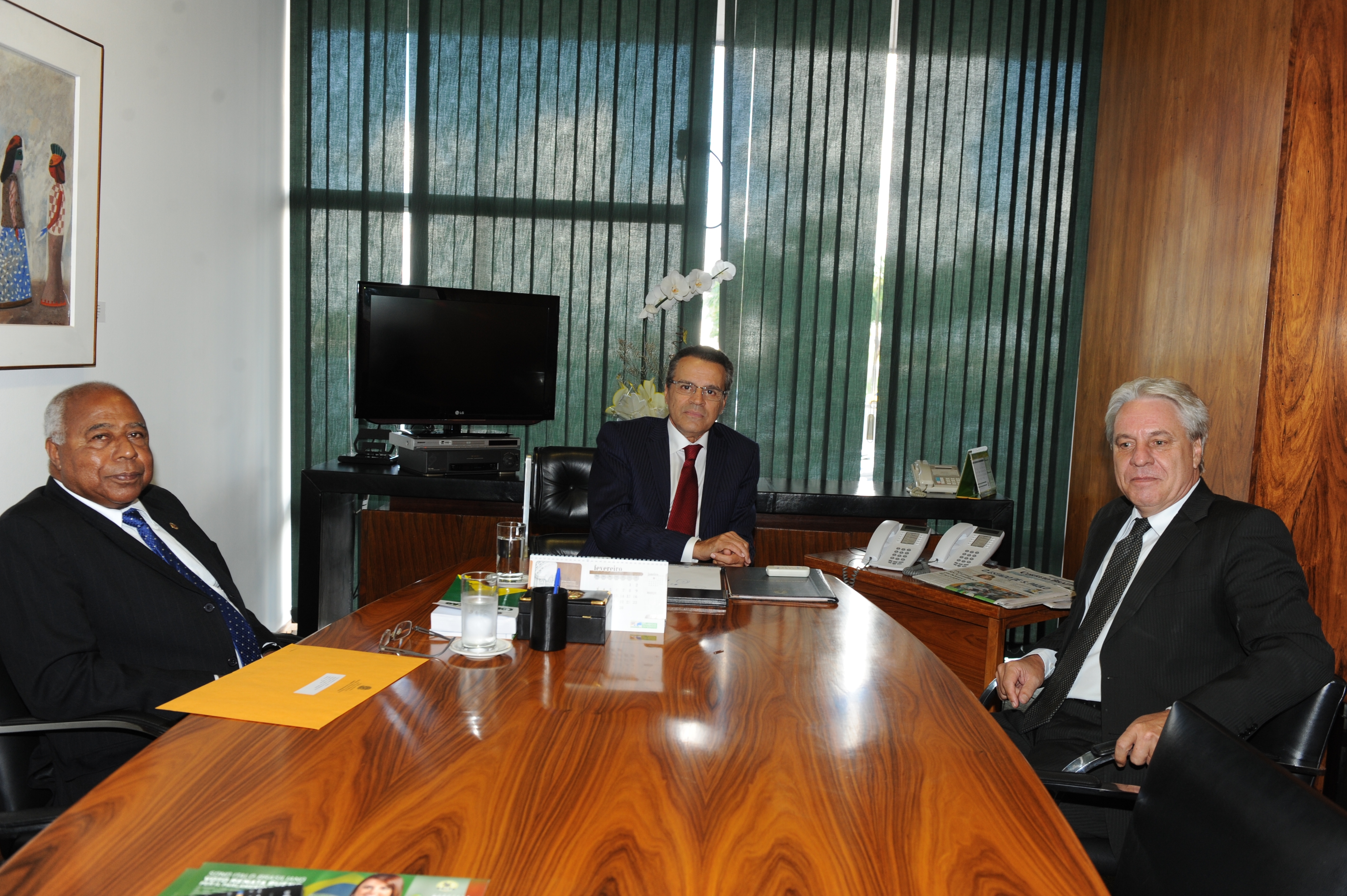 Henrique Eduardo Alves recebe nova diretoria do TST