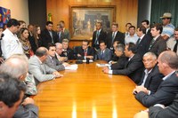 Produtores rurais pedem ao presidente da Câmara instalação da PEC que trata da demarcação de terras indígenas 