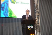 Transparência é pré-requisito da boa governança, diz Alves em seminário
