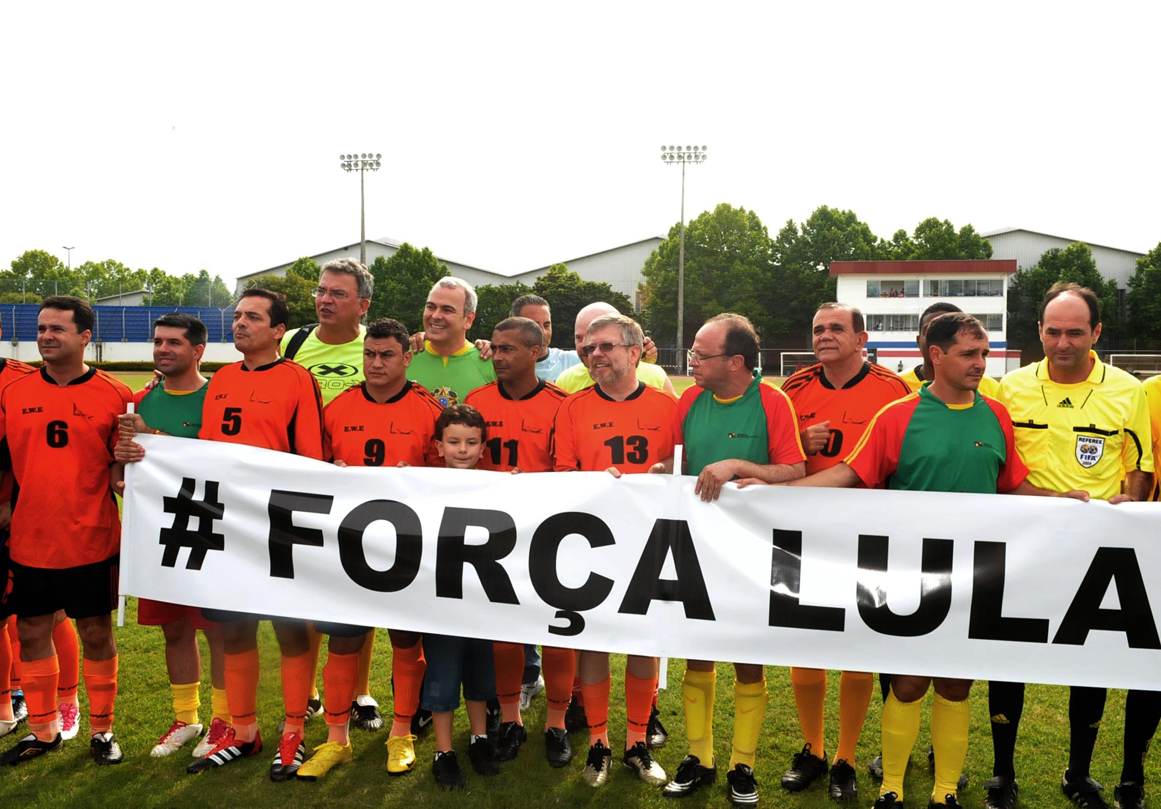 “O jogo da solidariedade serve para estimular as pessoas para agir no sentido de ajudar os portadores de deficiência do nosso país”, destaca Marco Maia