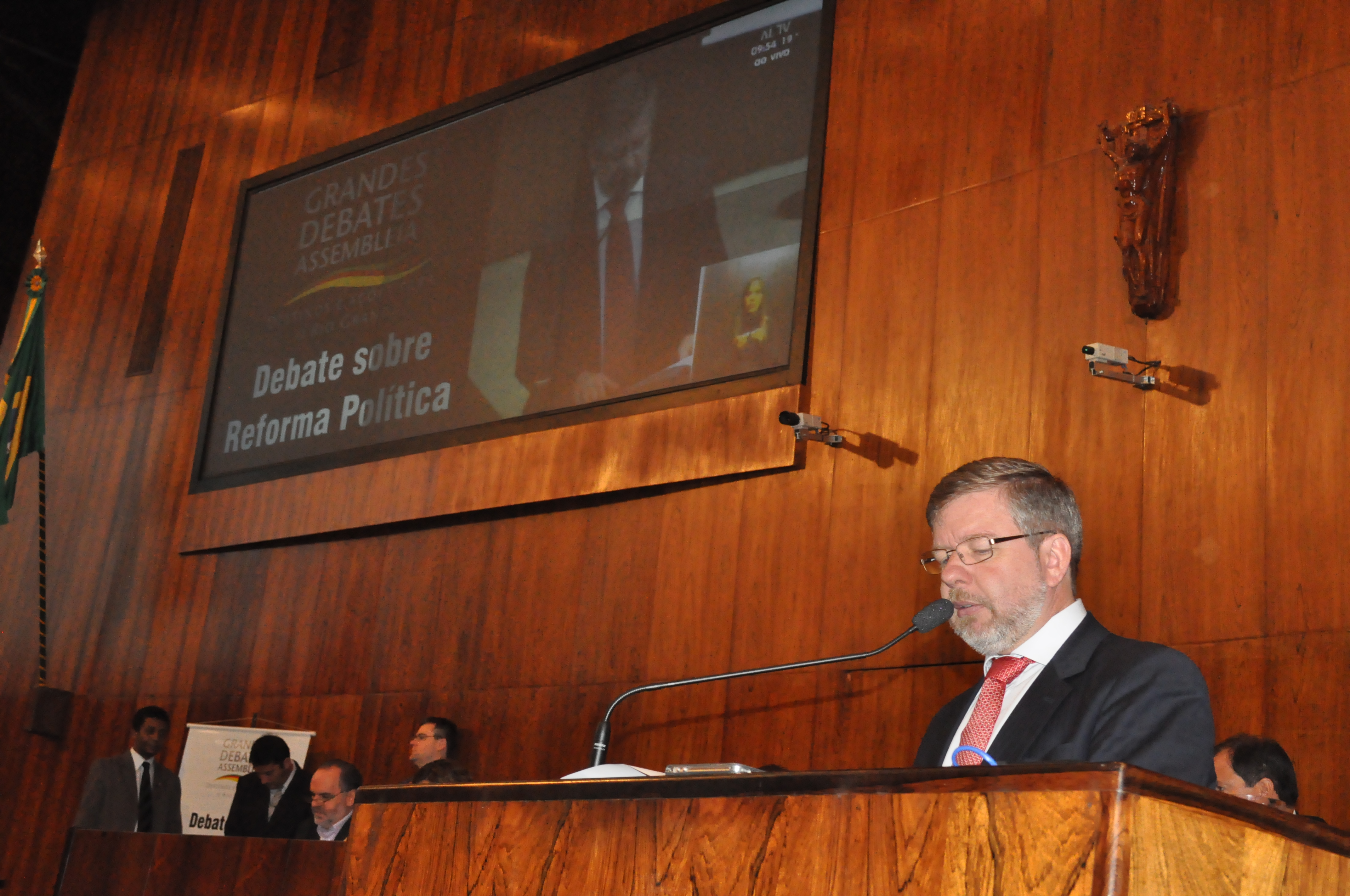 Câmara dos Deputados e Assembleia Legislativa gaúcha debatem Reforma Política