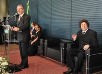 Câmara homenageia Angela Maria e Cauby Peixoto com a Medalha do Mérito Legislativo 