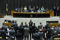 Câmara instala Comissão Especial da Reforma Política 