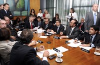 Deputados fecham acordo para votar MP 510 hoje