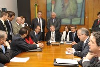 Deputados pedem regulamentação da Emenda 29