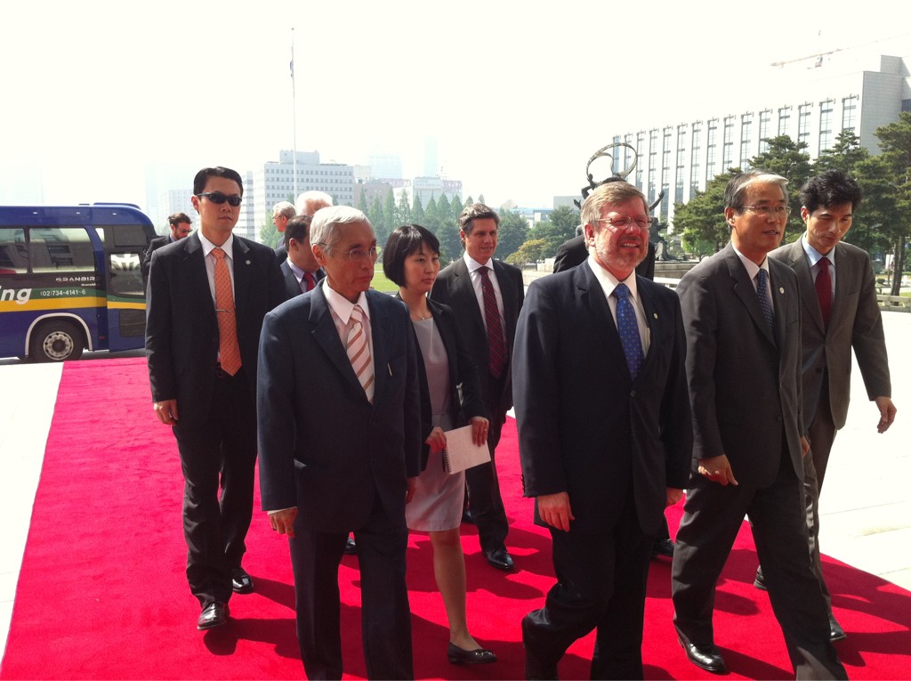 Marco Maia é recepcionado pelo vice-presidente da Assembleia Nacional da Coreia do Sul