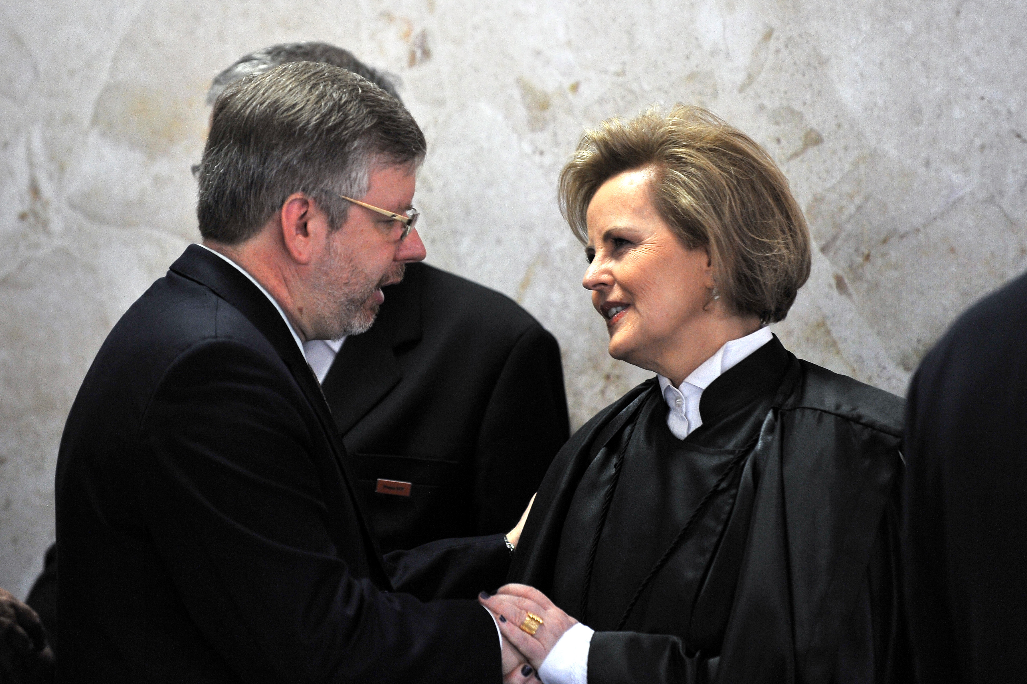 Marco Maia prestigia a posse da nova ministra do STF Rosa Weber