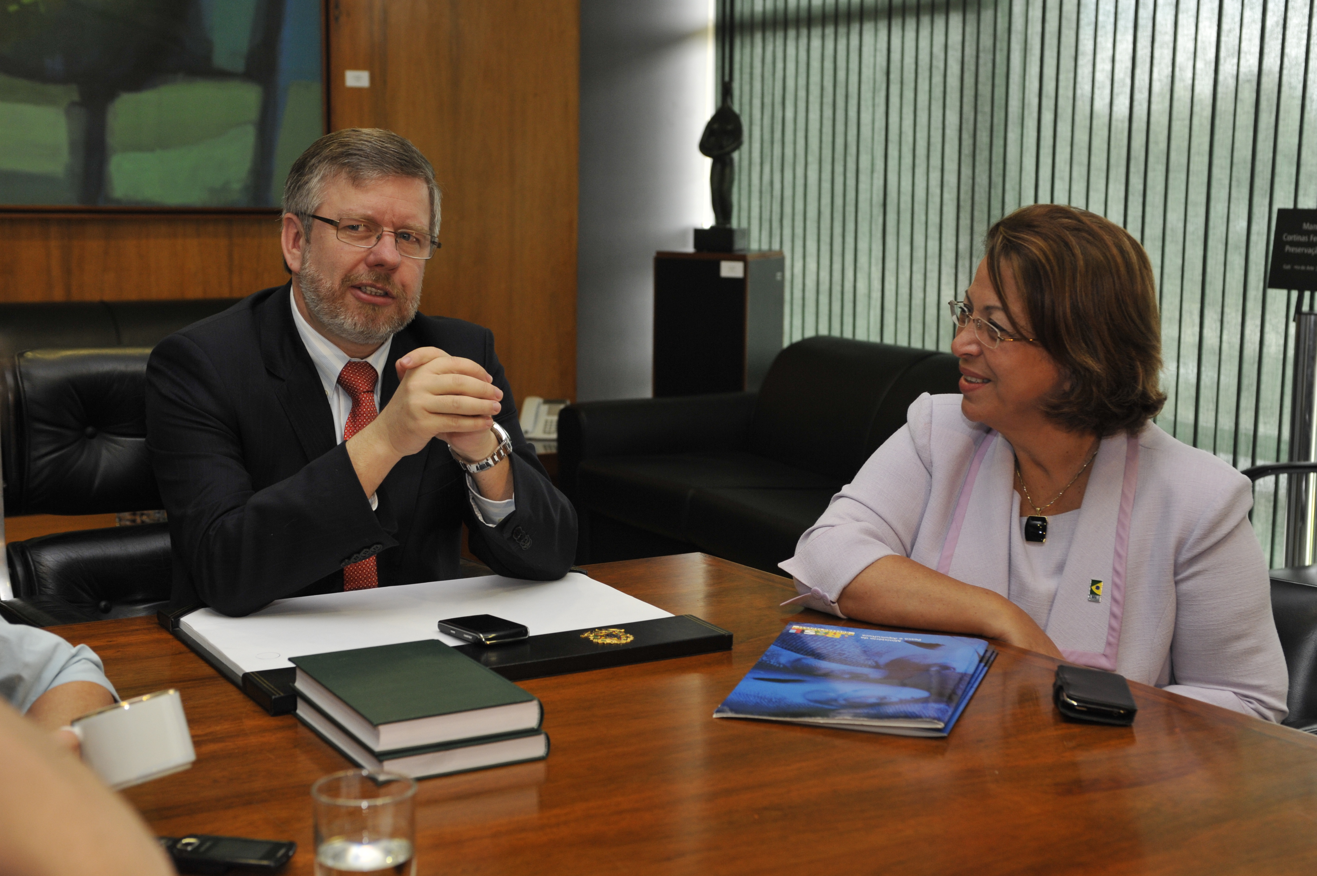 Marco Maia recebe a Ministra da Pesca e Aquicultura, Ideli Salvatti