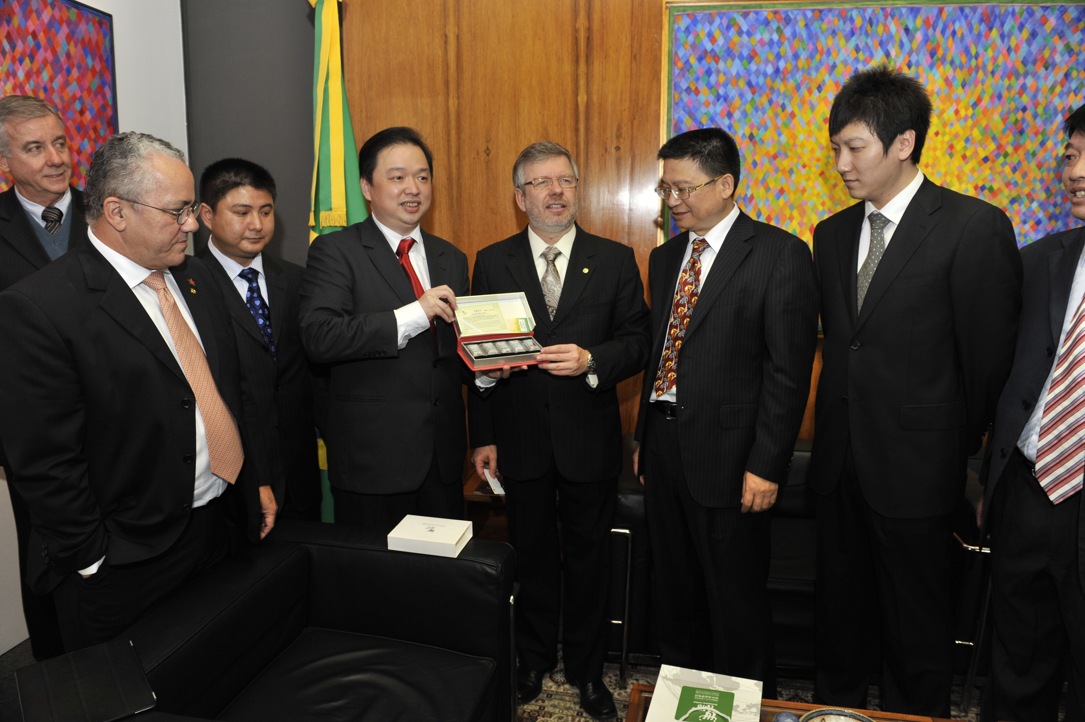 Marco Maia recebe comitiva de investidores chineses