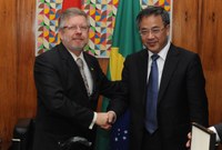 Marco Maia recebe comitiva do Partido Comunista da China