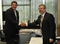 Marco Maia recebe presidente da Câmara Legislativa do DF