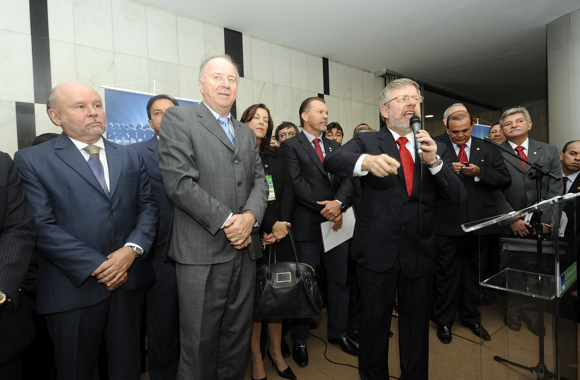Marco Maia recepciona Marcha dos Prefeitos na Câmara dos Deputados