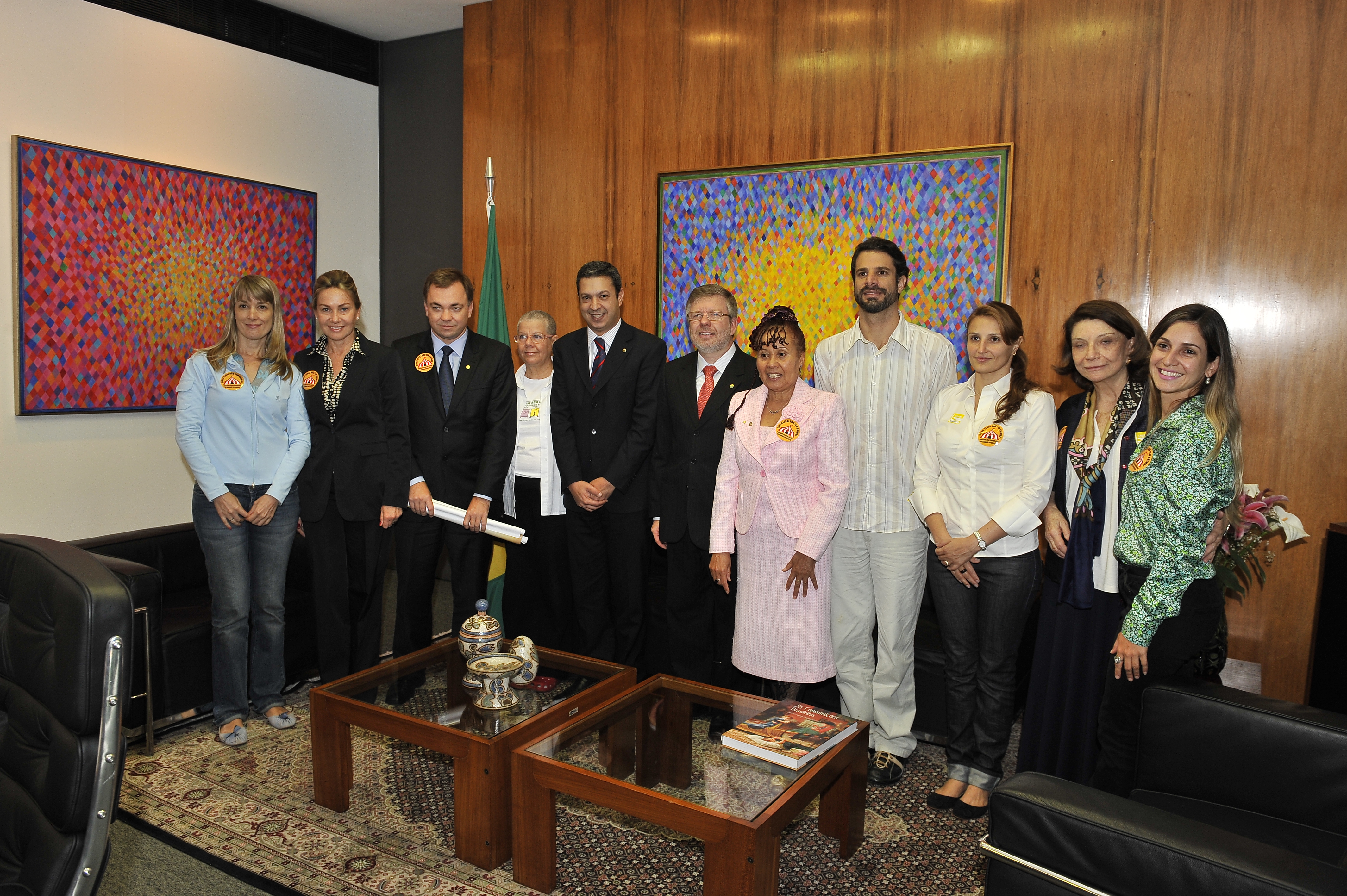 Marco Maia reúne-se com Frente Parlamentar e ONGs em Defesa dos Animais