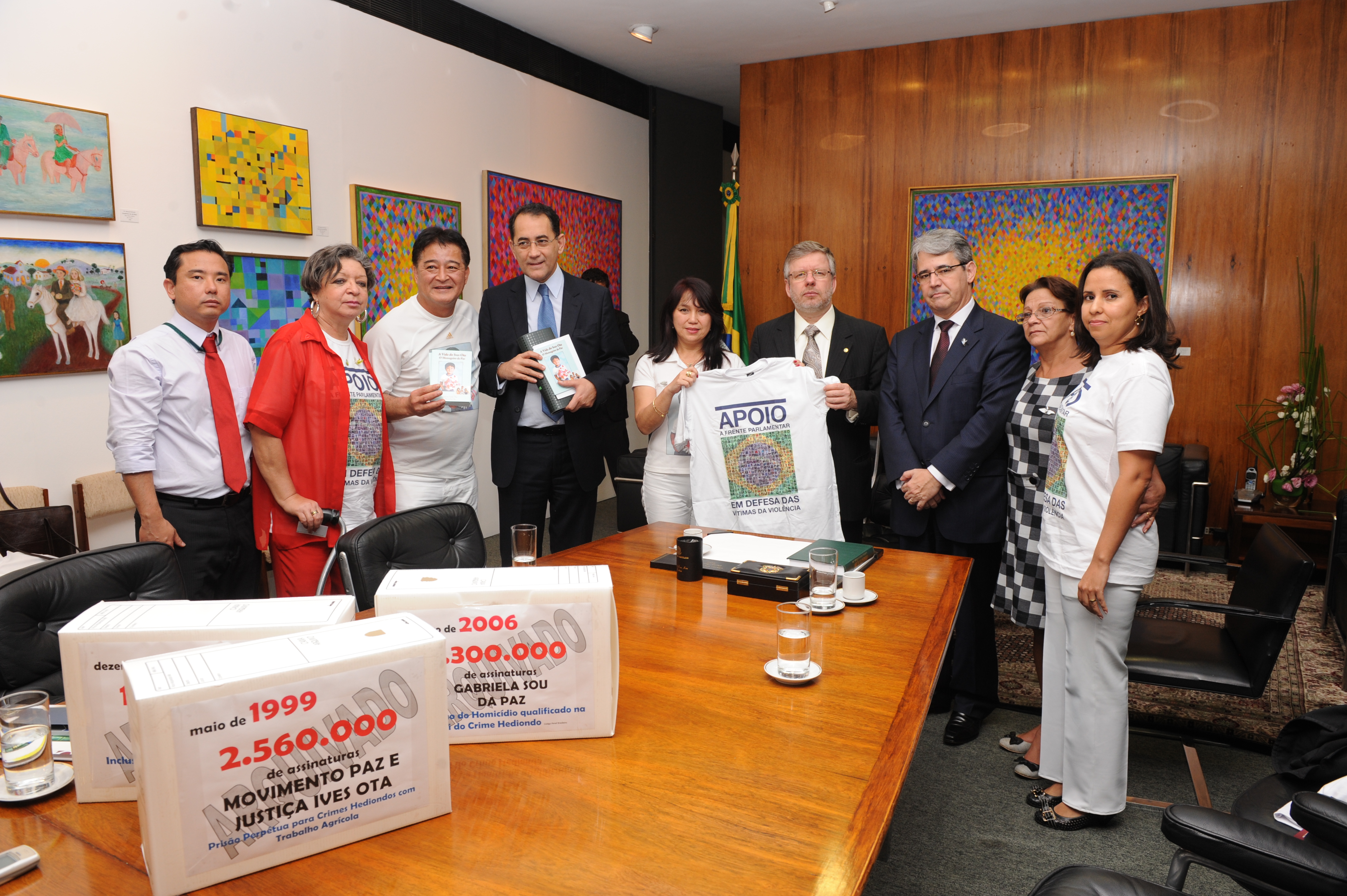 Presidente Marco Maia recebe familiares de vítimas de violência