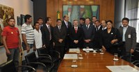 Presidente Marco Maia reúne-se com comitiva do Maranhão