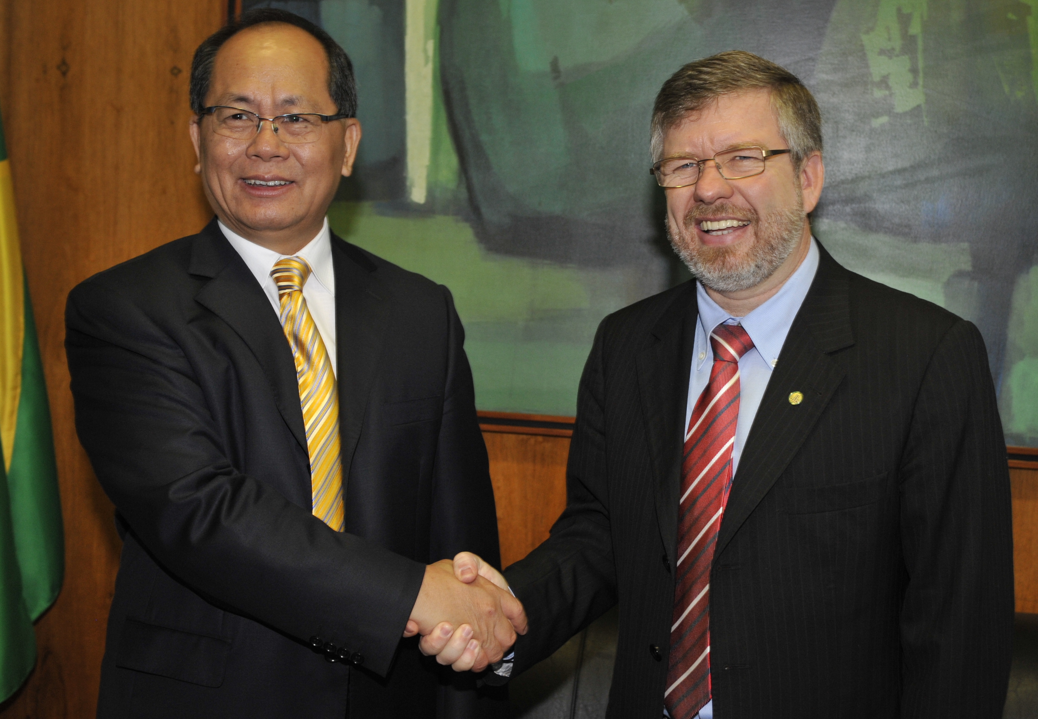 Presidente Marco Maia reuniu-se com o embaixador da China, Qiu Xiaoqi