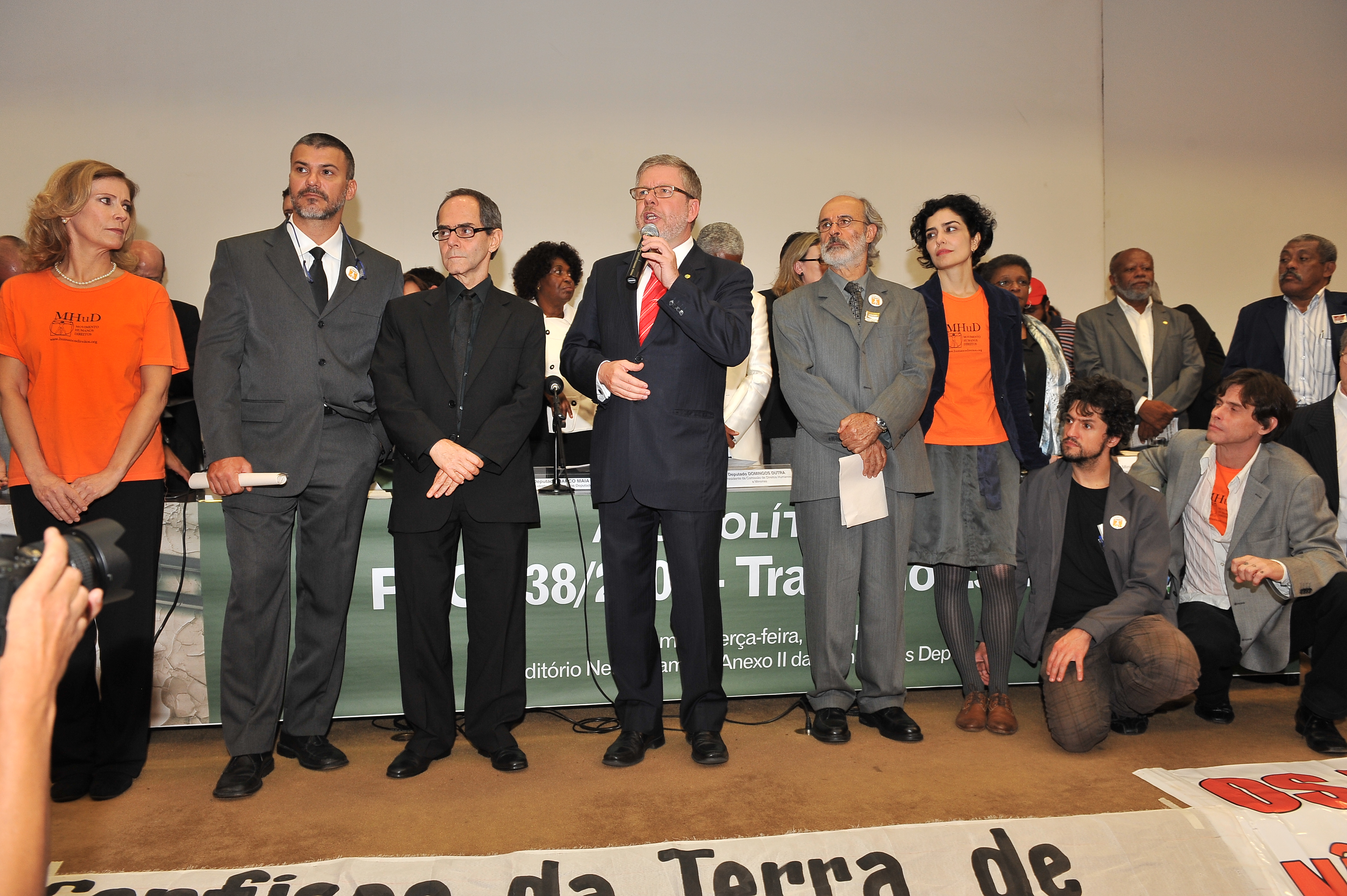 Presidente recebe Ministros, artistas e parlamentares que defendem PEC do Trabalho Escravo