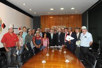 Presidente recebe pauta do Grito da Terra Brasil