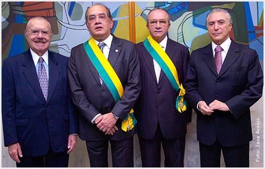 Congresso Nacional homenageia ministros