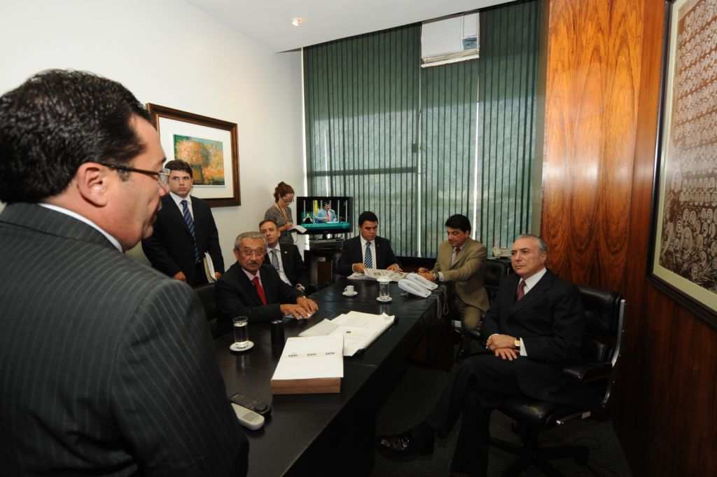 Governador da Paraíba reúne-se com Michel Temer