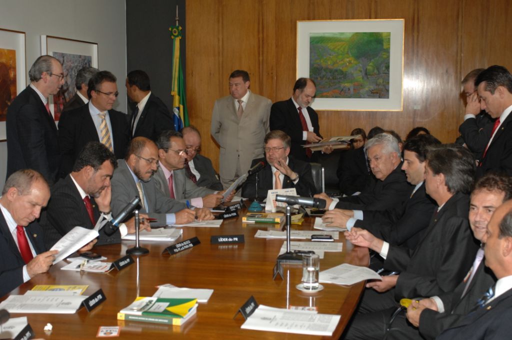 Líderes decidem votar MP que concede incentivos fiscais