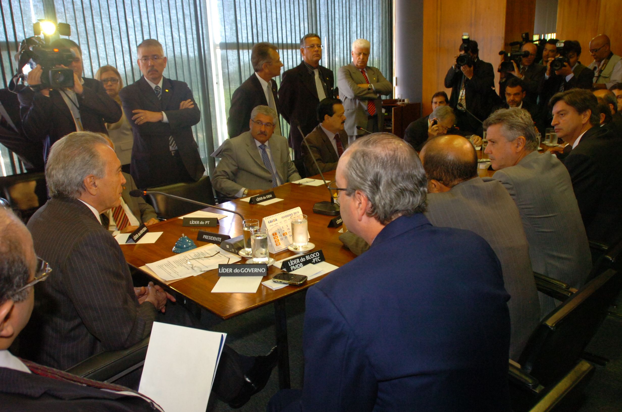 Líderes fecham acordo para primeira sessão deliberativa