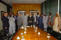Parlamentares da Nigéria reúnem-se com Temer