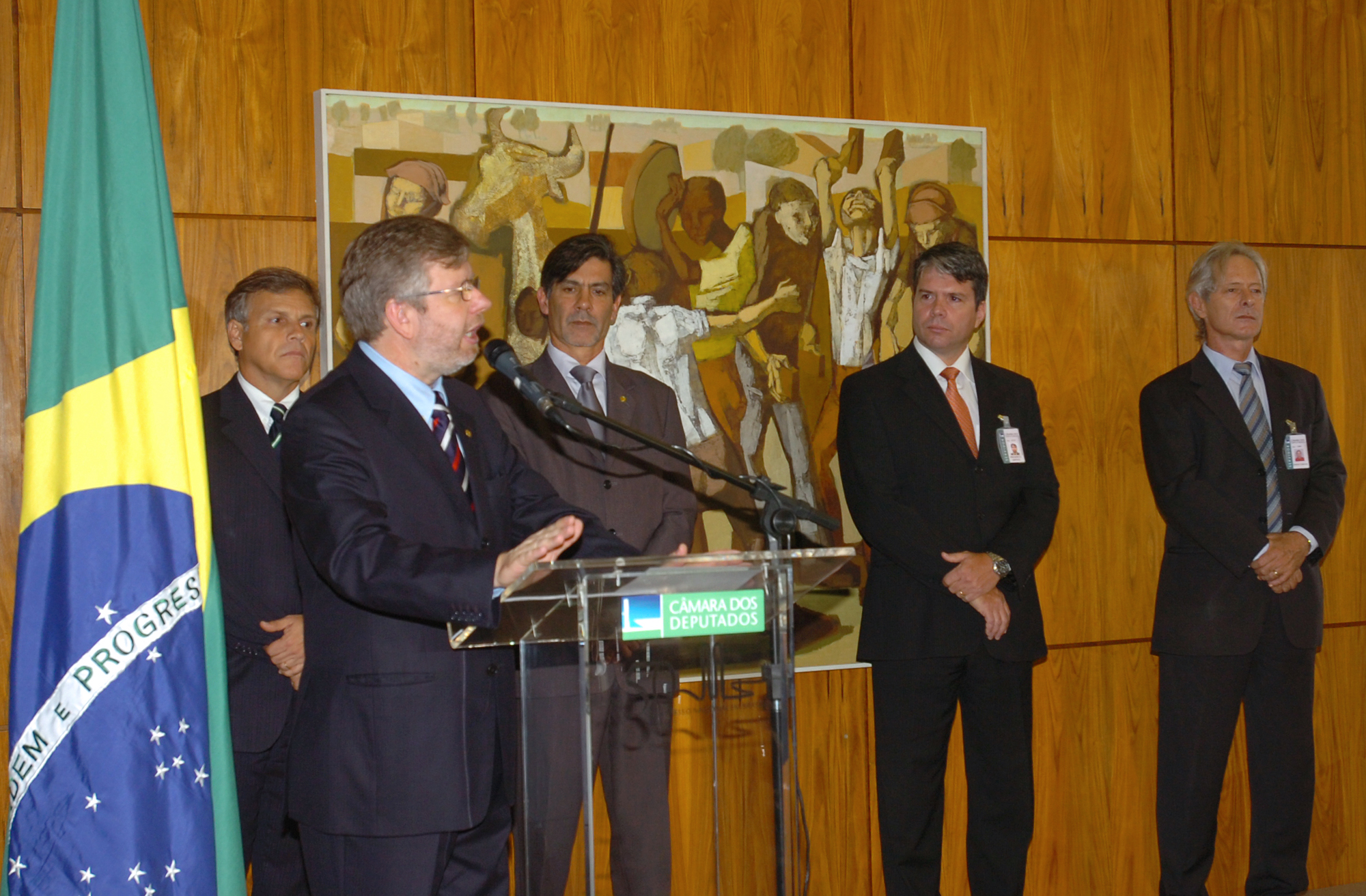 Presidente em exercício participa de lançamento de livro sobre Sepé Tiaraju 