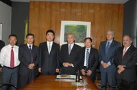 Temer recebe ministro e empresários chineses