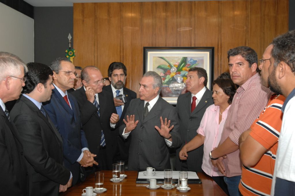 Temer recebe representantes da área de segurança pública